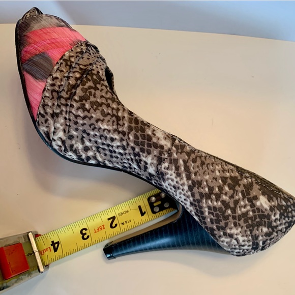Madden Girl Leopard Floral Heel - Picture 7 of 8